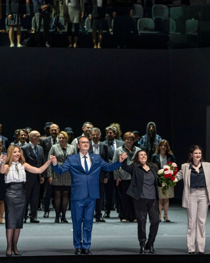 Salzburger Festspiele Pfingsten 2025:Schlussapplaus der Premiere von La clemenza di Tito bei den Salzburger Festspielen Pfingsten 2024