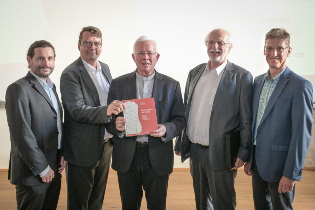 Mag. Wolfgang Neuper, Dr. Thomas Mitterecker, Erzbischof Dr. Franz Lackner OFM, Prof. Dr. Alfred Rinnerthaler, Dekan Prof. Dr. Dietmar W. Winkler