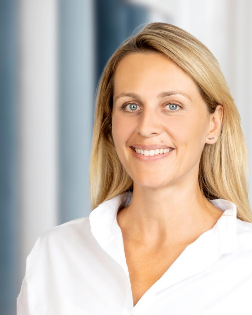 Porträtfoto von Fachärztin Dr. Katharina Medek