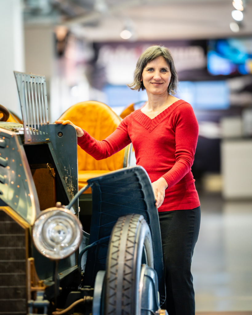 Barbara Laimer - Portraitfoto der Leitung vom Tourismusverband Mattsee