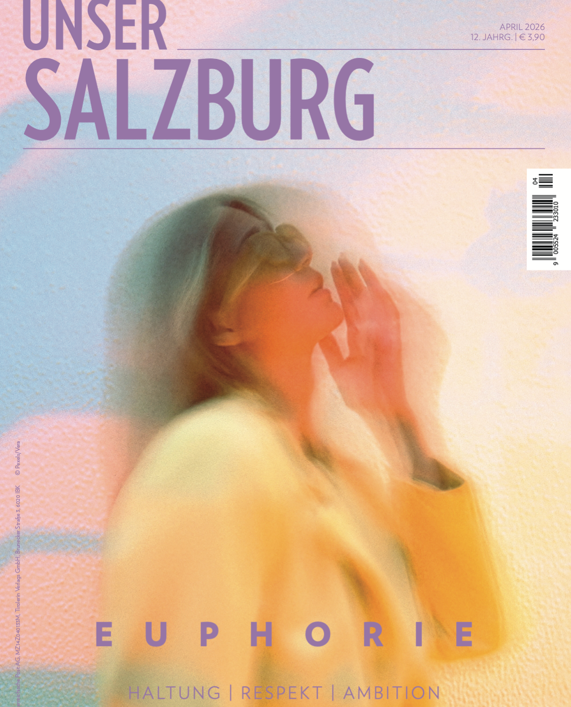 Coverbild Unser SALZBURG April 2026 mit Coverwort Euphorie. Dame mit gelben Blazer, verschwommenes Bild