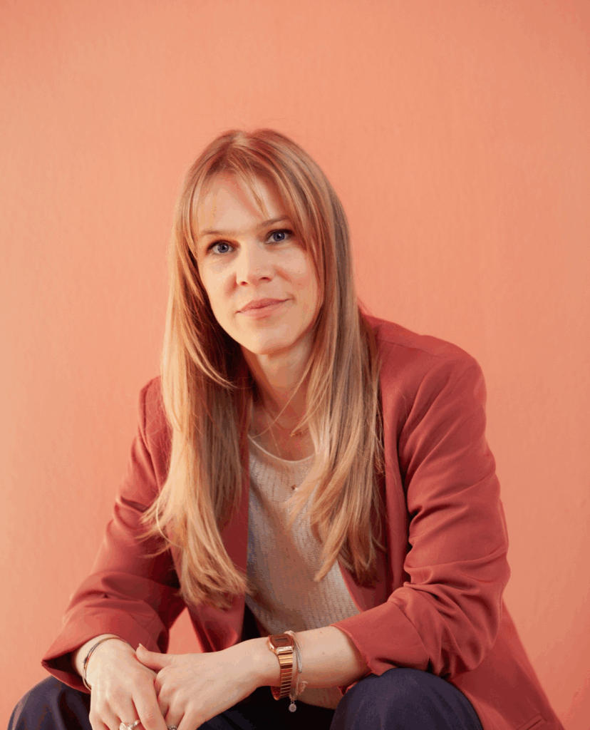 Portraitbild von Anninna Haslinger Galipeau, Gründerin der Plattform femvents