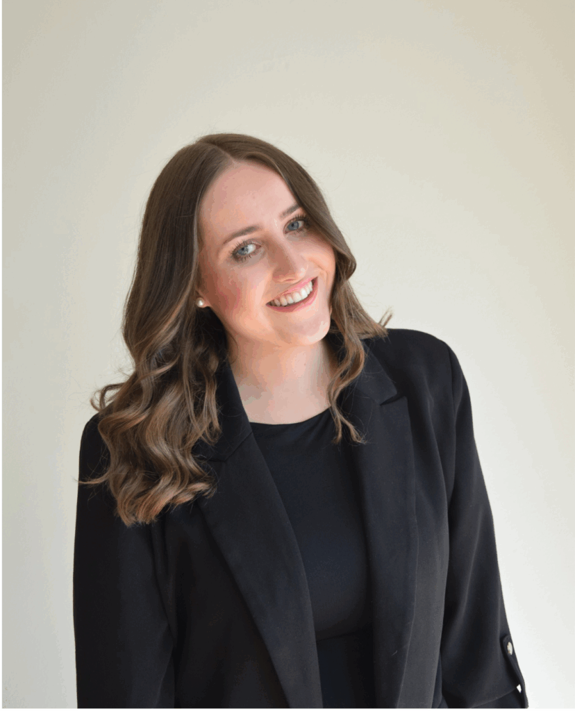 Portraitfoto von Stephanie Rettenegger